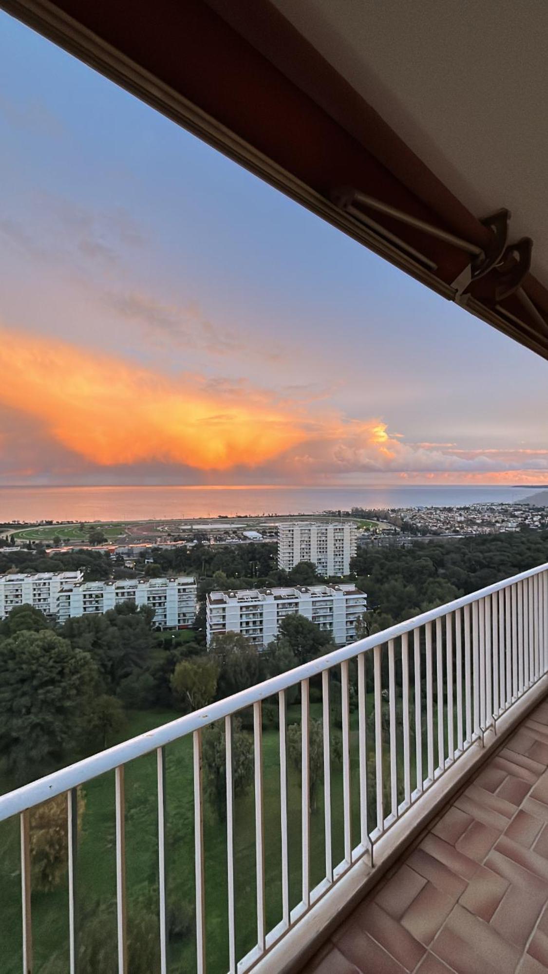 Somptueux Appartement Vue Mer ! Cagnes-sur-Mer Eksteriør bilde